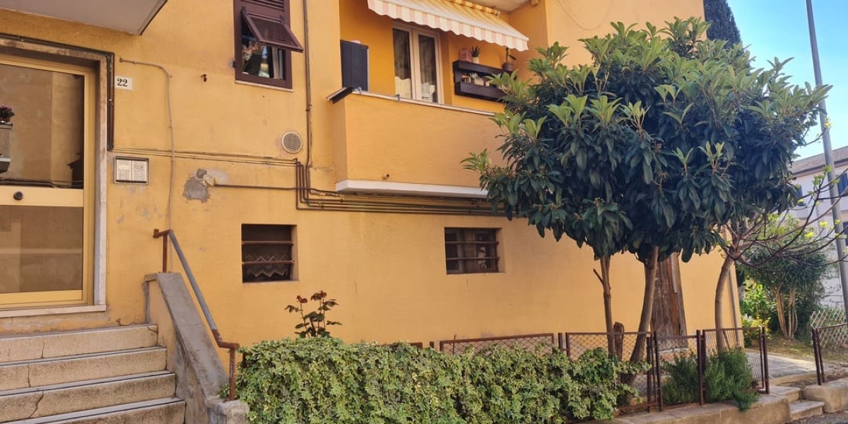 Ancona Piano-Stazione Via Fabriano, 22, 2 Camere Camere, ,1 BagnoBagni,Appartamento,In Vendita,Via Fabriano,1121