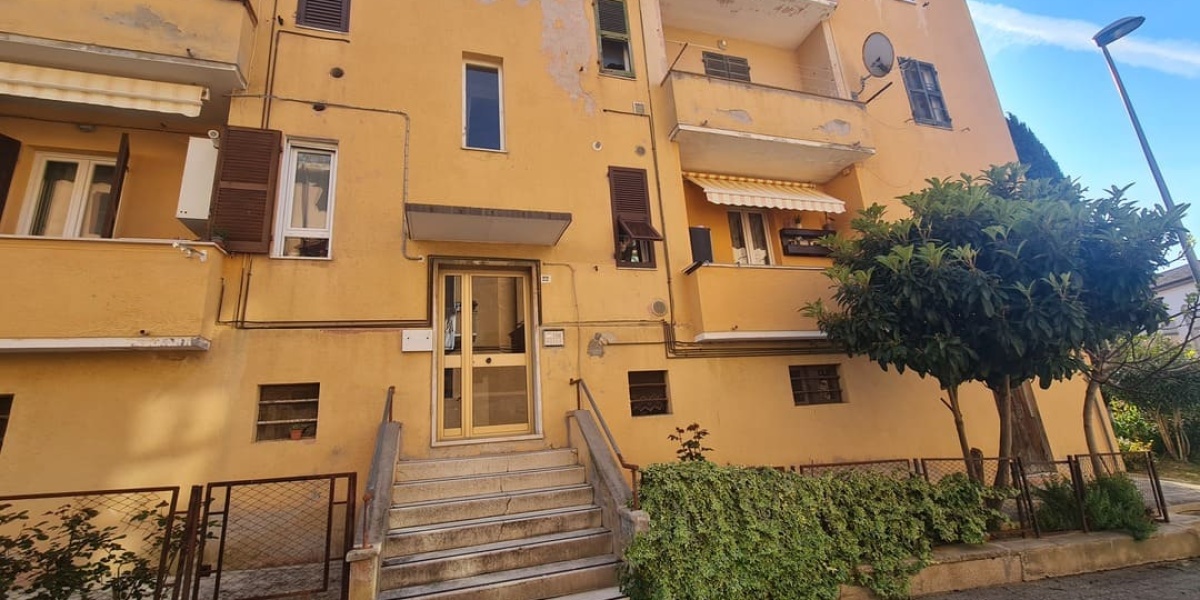 Ancona Piano-Stazione Via Fabriano, 22, 2 Camere Camere, ,1 BagnoBagni,Appartamento,In Vendita,Via Fabriano,1121