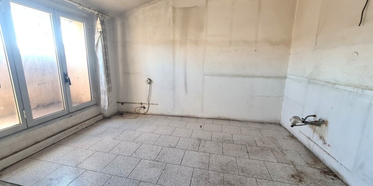 Ancona Centro Via Martiri Resistenza, 71, 2 Camere Camere, ,1 BagnoBagni,Appartamento,In Vendita,Via Martiri Resistenza,1122