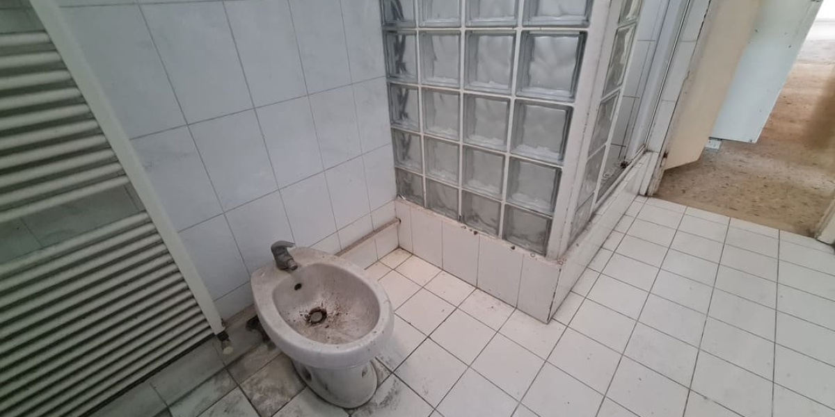 Ancona Centro Via Martiri Resistenza, 71, 2 Camere Camere, ,1 BagnoBagni,Appartamento,In Vendita,Via Martiri Resistenza,1122