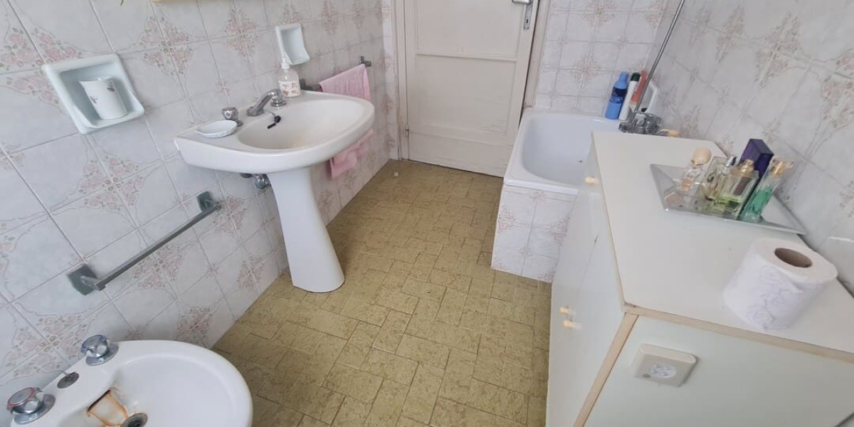 Ancona Centro, 2 Camere Camere, ,1 BagnoBagni,Appartamento,In Vendita,1136