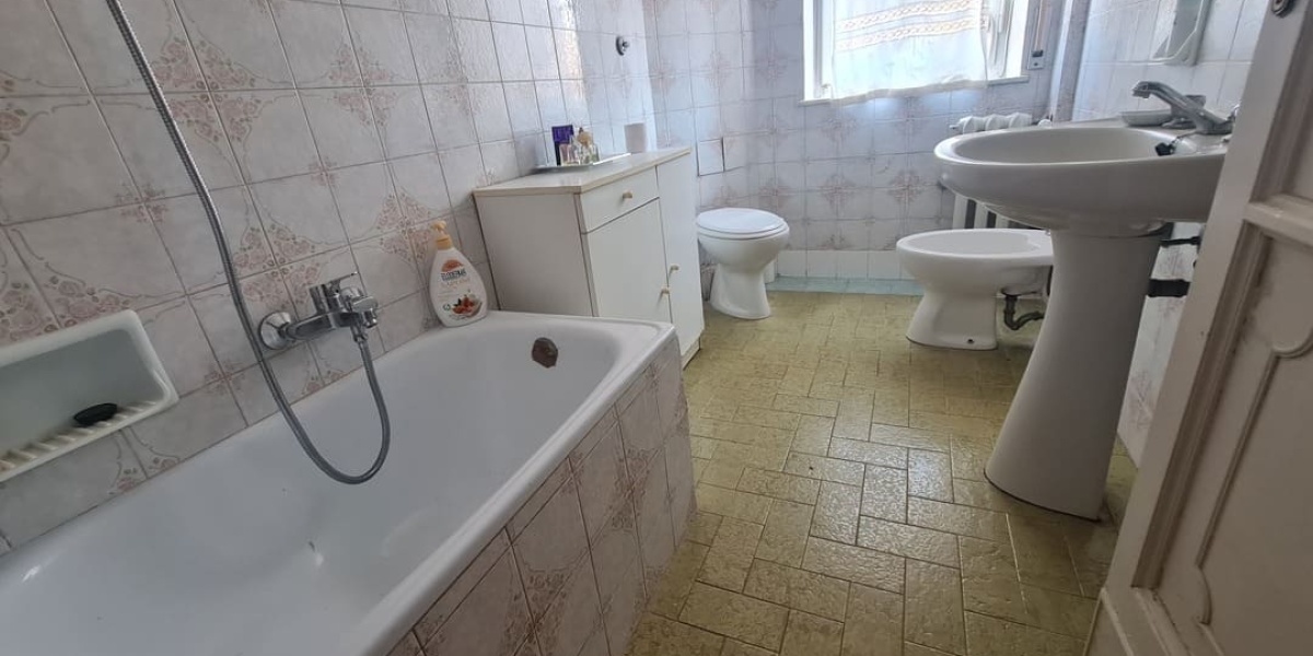 Ancona Centro, 2 Camere Camere, ,1 BagnoBagni,Appartamento,In Vendita,1136
