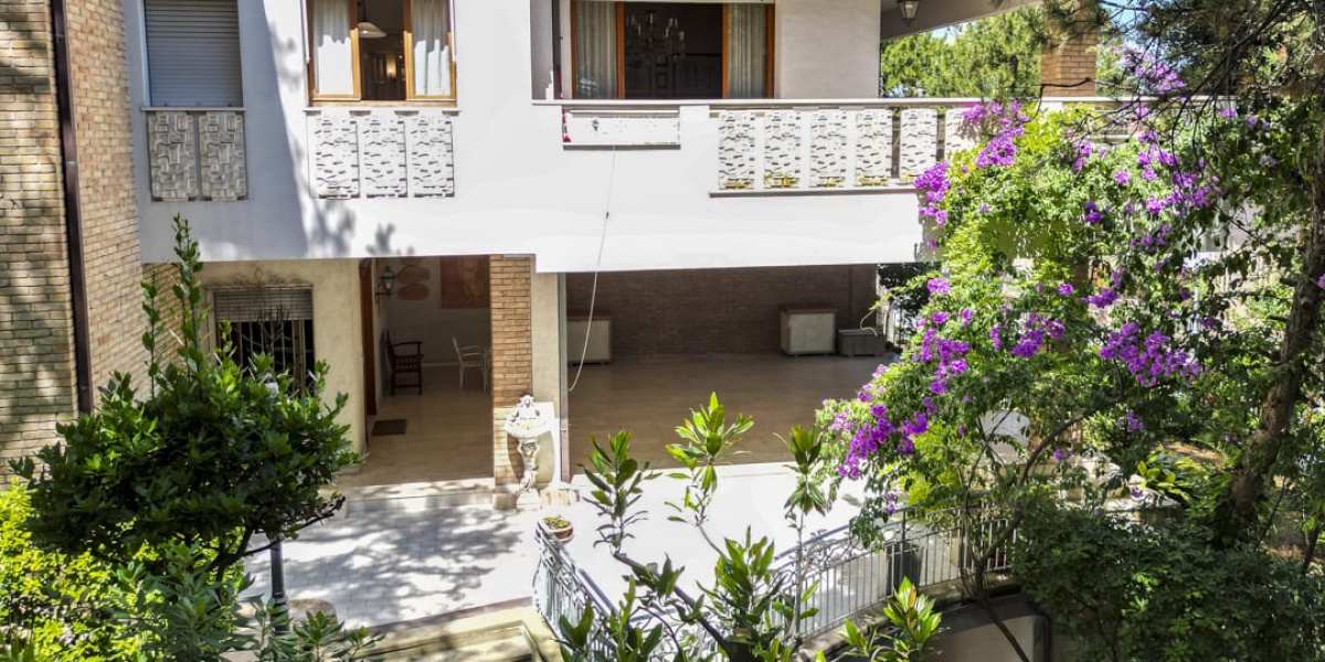 Falconara Periferia, 4 Camere Camere, ,2 BagniBagni,Villa,In Vendita,1140