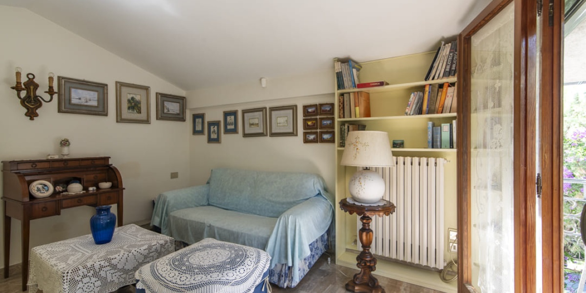 Falconara Periferia, 4 Camere Camere, ,2 BagniBagni,Villa,In Vendita,1140