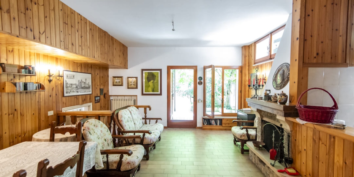 Falconara Periferia, 4 Camere Camere, ,2 BagniBagni,Villa,In Vendita,1140