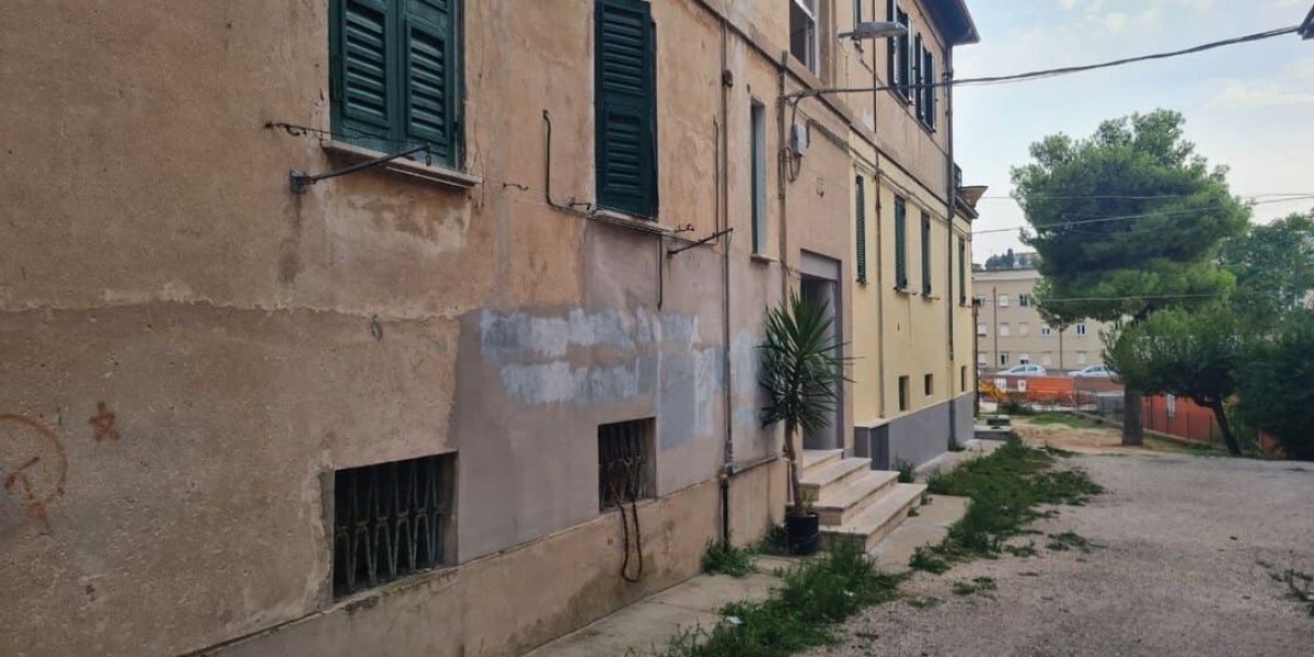 Ancona Piano-Stazione, 1 Camera Camere, ,1 BagnoBagni,Appartamento,In Vendita,1143