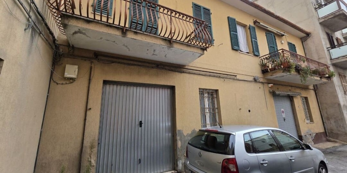 Ancona Piano-Stazione, 5 Stanze da Letto Stanze da Letto, 0 ,2 BagnoBagno,Appartamento,In Vendita,1165 Ancona Piano-Stazione, 5 Stanze da Letto Stanze da Letto, 0 ,2 BagnoBagno,Appartamento,In Vendita,1165