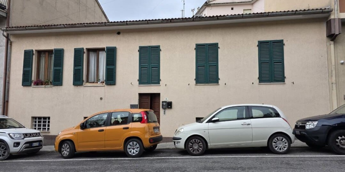 Ancona Piano-Stazione, 5 Stanze da Letto Stanze da Letto, 0 ,2 BagnoBagno,Appartamento,In Vendita,1165 Ancona Piano-Stazione, 5 Stanze da Letto Stanze da Letto, 0 ,2 BagnoBagno,Appartamento,In Vendita,1165