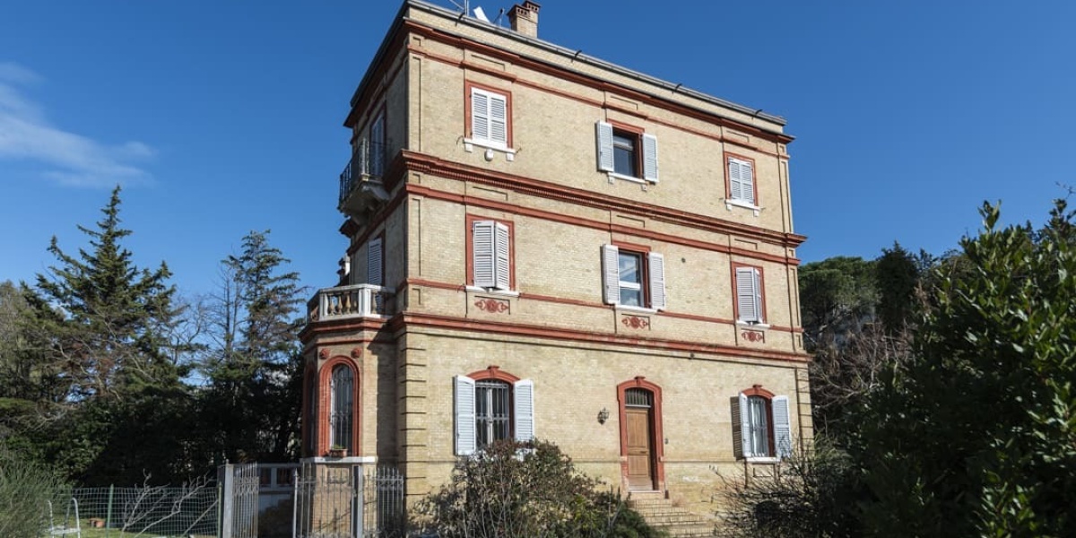 Ancona Pinocchio-Posatora, 5 Stanze da Letto Stanze da Letto, 0 ,4 BagnoBagno,Villa,In Vendita,1171 Ancona Pinocchio-Posatora, 5 Stanze da Letto Stanze da Letto, 0 ,4 BagnoBagno,Villa,In Vendita,1171