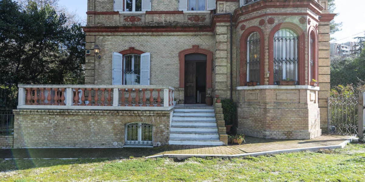 Ancona Pinocchio-Posatora, 5 Stanze da Letto Stanze da Letto, 0 ,4 BagnoBagno,Villa,In Vendita,1171 Ancona Pinocchio-Posatora, 5 Stanze da Letto Stanze da Letto, 0 ,4 BagnoBagno,Villa,In Vendita,1171