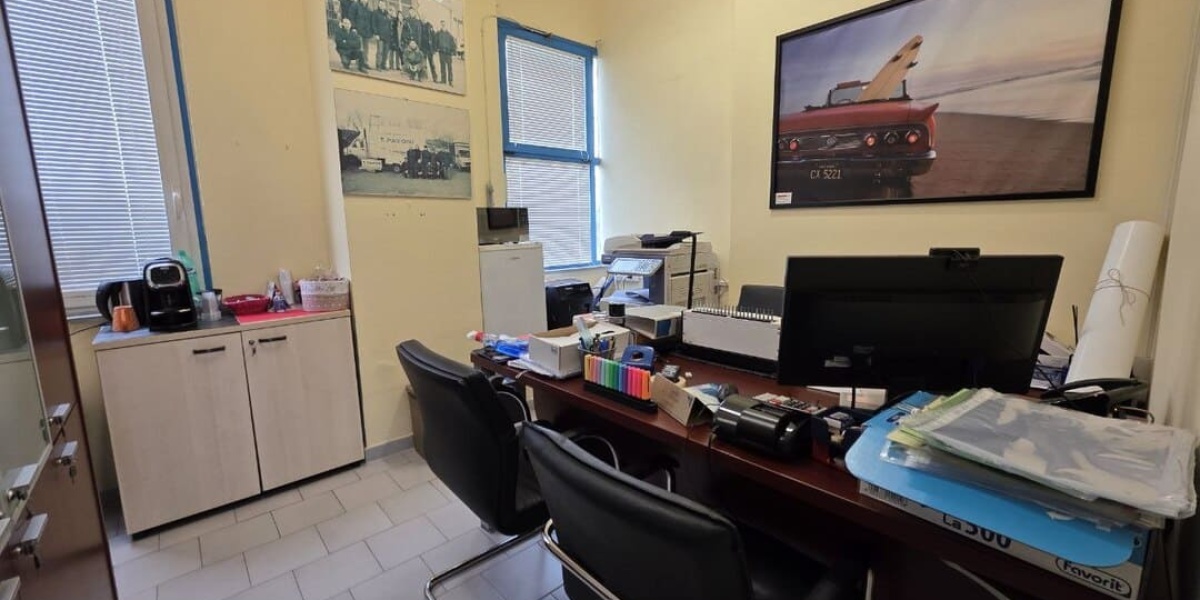 Ancona Quartieri Nuovi, 0 , 2 Stanze Stanze,1 BagnoBagno,Ufficio,In Vendita,1177