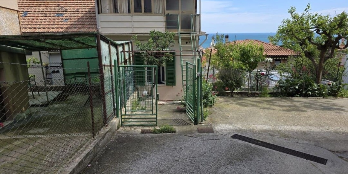 Falconara Periferia, 4 Stanze da Letto Stanze da Letto, 0 ,2 BagnoBagno,Appartamento,In Vendita,1191 Falconara Periferia, 4 Stanze da Letto Stanze da Letto, 0 ,2 BagnoBagno,Appartamento,In Vendita,1191