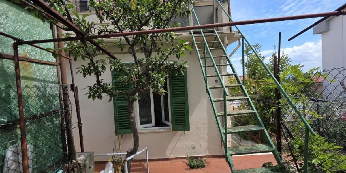 Falconara Periferia, 4 Stanze da Letto Stanze da Letto, 0 ,2 BagnoBagno,Appartamento,In Vendita,1191 Falconara Periferia, 4 Stanze da Letto Stanze da Letto, 0 ,2 BagnoBagno,Appartamento,In Vendita,1191