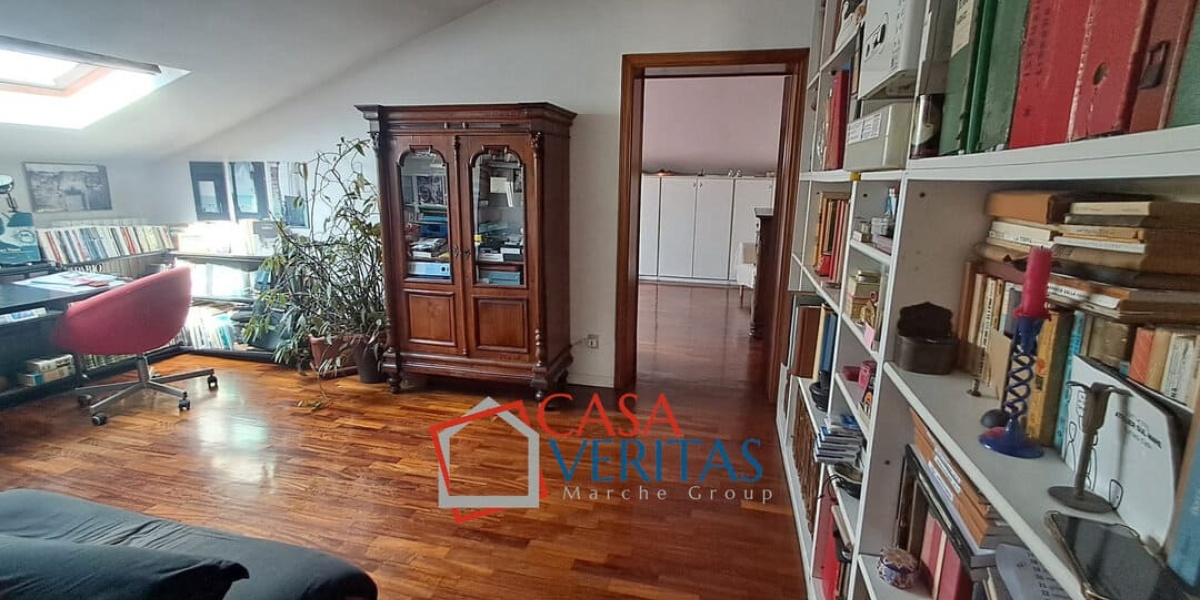 Ancona Piano-Stazione, 3 Stanze da Letto Stanze da Letto, 0 ,1 BagnoBagno,Appartamento,In Vendita,1227
