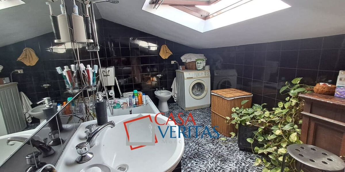Ancona Piano-Stazione, 3 Stanze da Letto Stanze da Letto, 0 ,1 BagnoBagno,Appartamento,In Vendita,1227