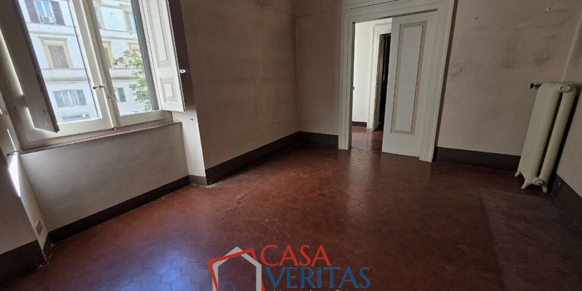 Ancona Centro, 7 Stanze da Letto Stanze da Letto, 0 ,1 BagnoBagno,Appartamento,In Vendita,1232
