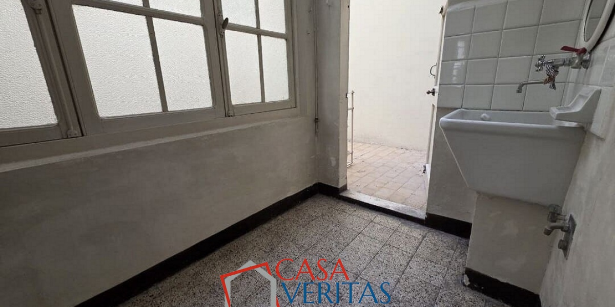 Ancona Centro, 7 Stanze da Letto Stanze da Letto, 0 ,1 BagnoBagno,Appartamento,In Vendita,1232