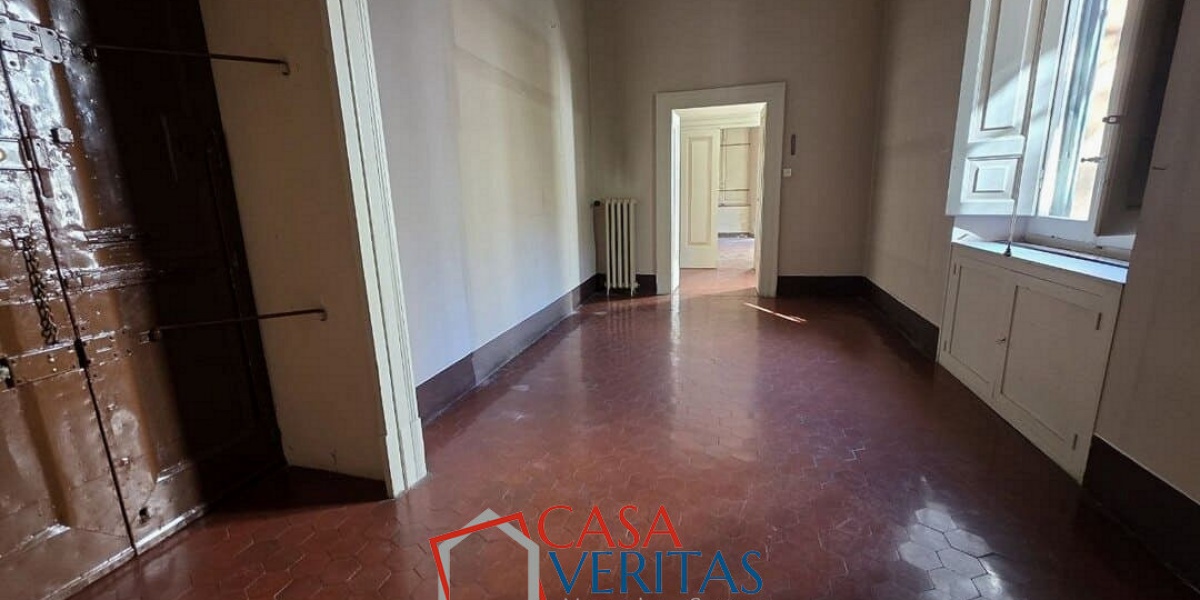 Ancona Centro, 7 Stanze da Letto Stanze da Letto, 0 ,1 BagnoBagno,Appartamento,In Vendita,1232