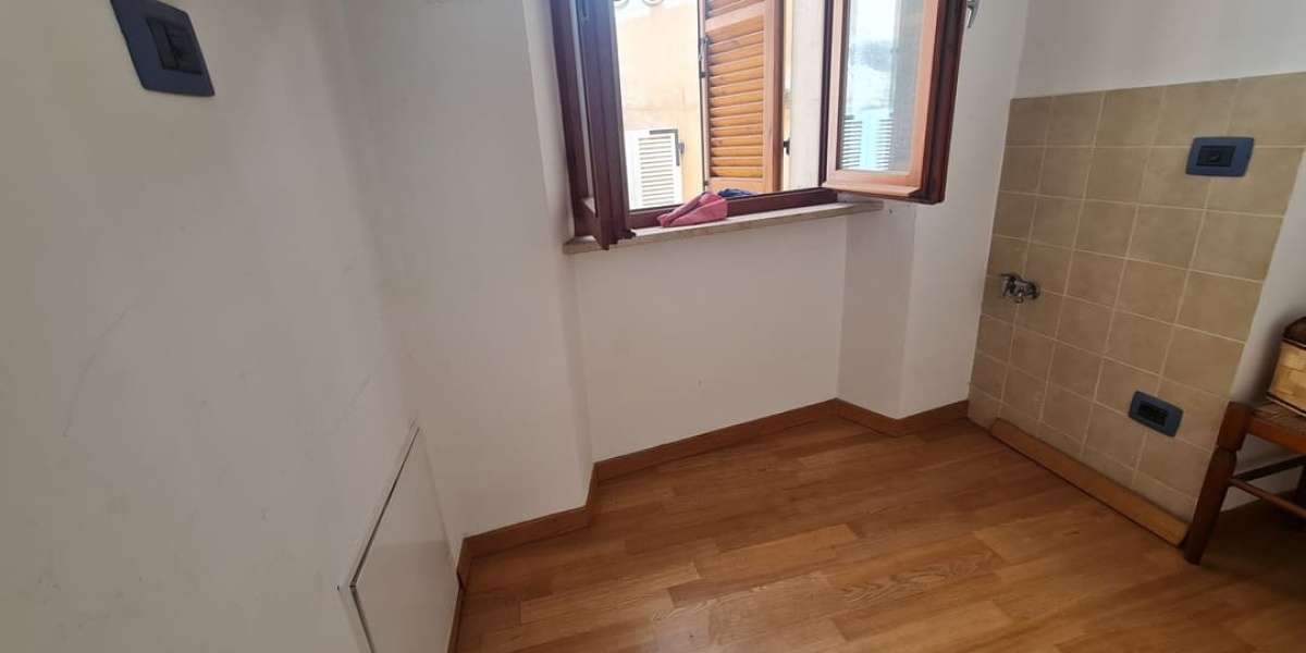 Ancona Centro corso garibaldi, 2 Camere Camere, ,2 BagniBagni,Appartamento,In Vendita,corso garibaldi,3,1066